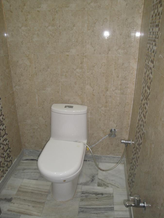 Balaji Palace Bénarès Extérieur photo