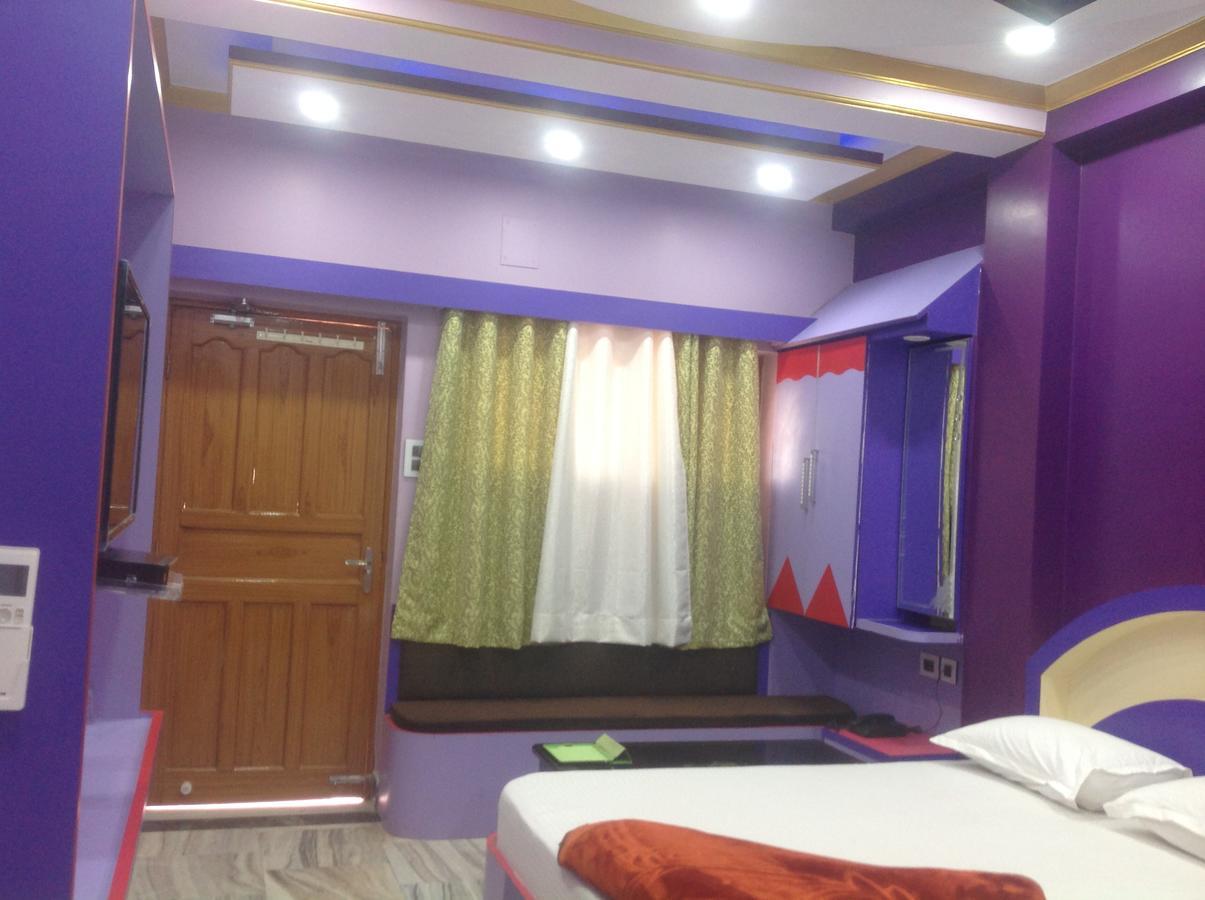 Balaji Palace Bénarès Extérieur photo