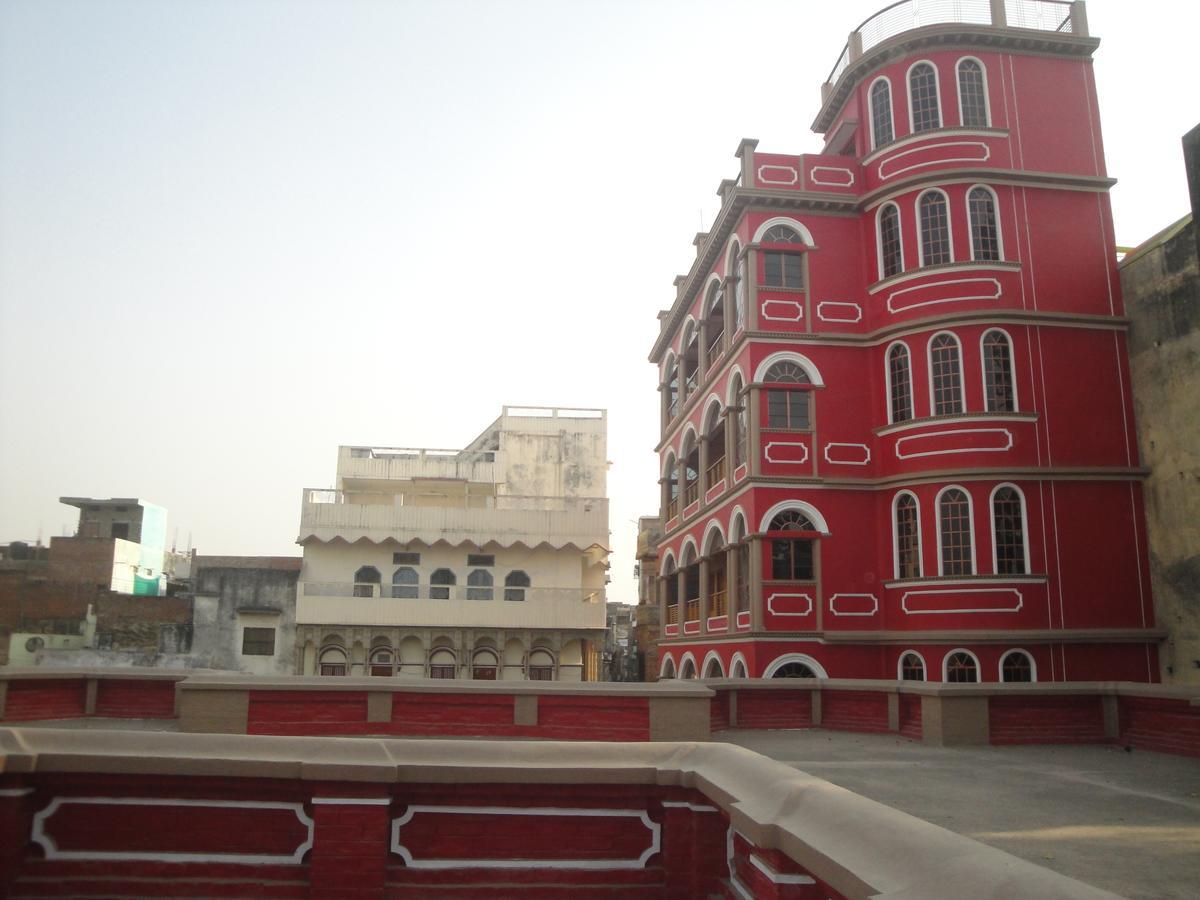 Balaji Palace Bénarès Extérieur photo