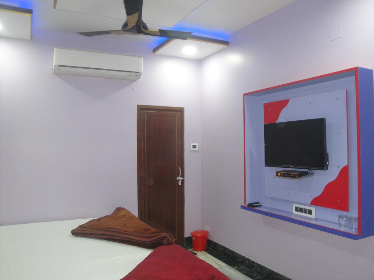 Balaji Palace Bénarès Extérieur photo